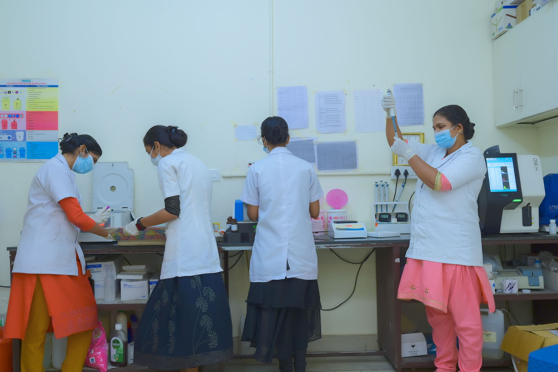 qualified lab technicians